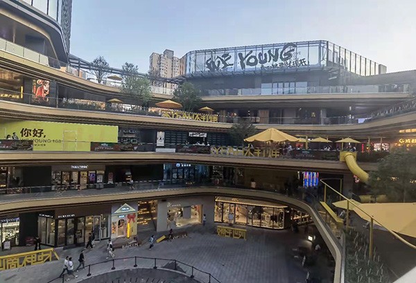 智能疏散系統的升級和維護策略是怎樣的？